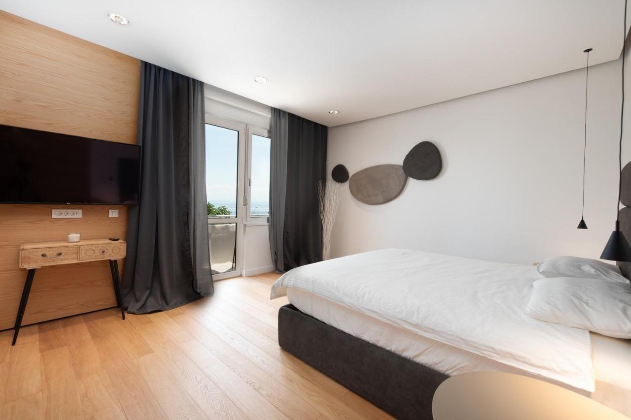 Beachfront Apartment Rosa Del Mar Jardin Moscenicka Draga Ngoại thất bức ảnh